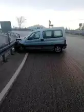 Eğirdir'de Trafik Kazası: 2 Yaralı