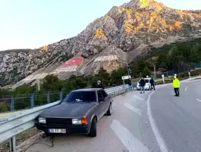 Eğirdir'de Otomobil Kazası: Sürücü Yaralı