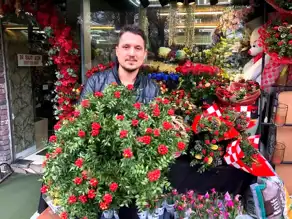 Isparta'da Yılbaşı Süsü Kokina Çiçeği Revaçta!