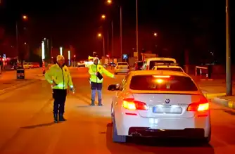 Isparta'da Trafik Denetimi: 3 Araca Ceza