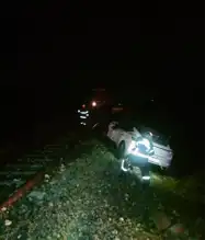 Tren-Otomobil Kazası: Sürücü Yaralı