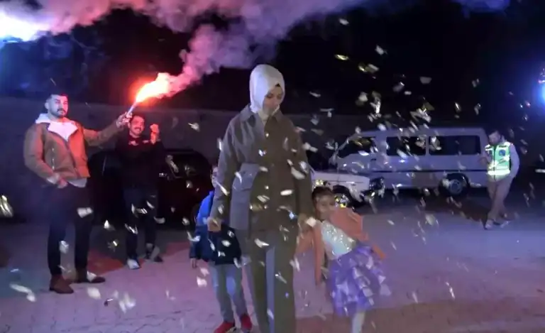 Şehit Kızına Unutulmaz Doğum Günü Sürprizi