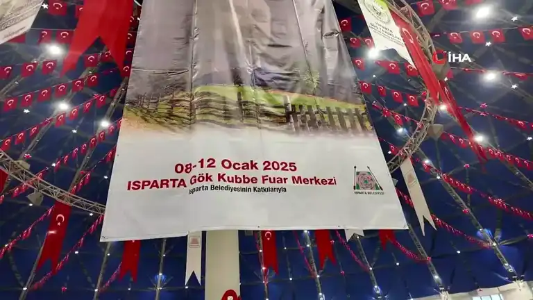 Isparta'da 8. Ulusal Kümes Hayvanları Gösterisi