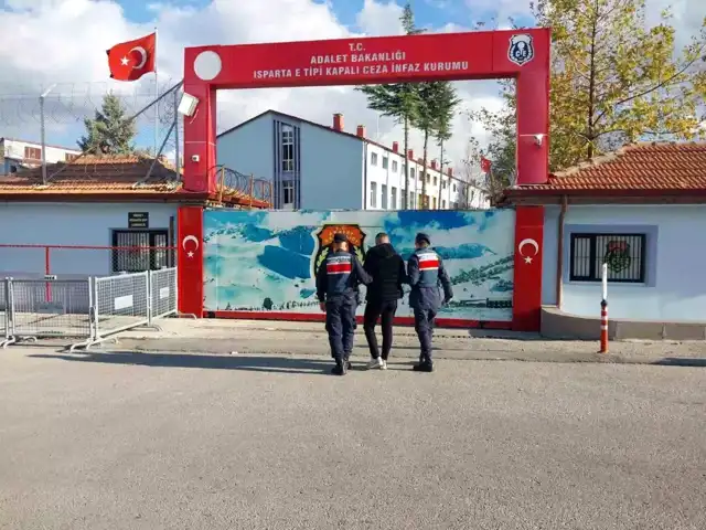 Isparta'da Maskeli Gaspçı Yakalandı!