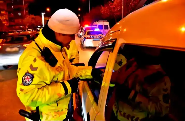 Isparta'da Modifiyeli Araçlara Operasyon! 81 Ceza, 3 Araç Men Edildi
